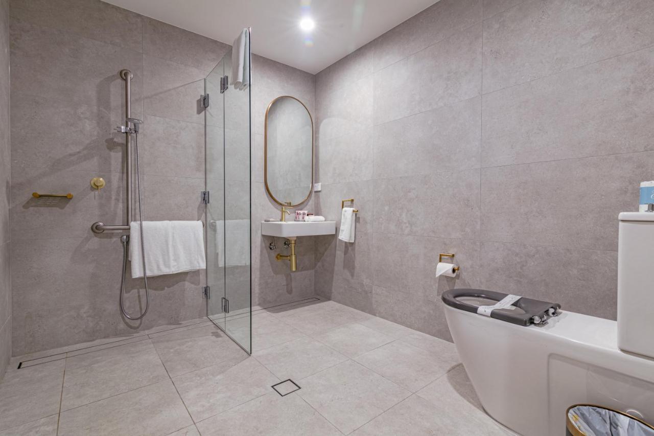 Astina Suites, Penrith Exterior photo